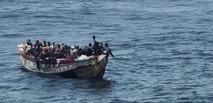 119 migrants dont 20 femmes interceptés par la Marine