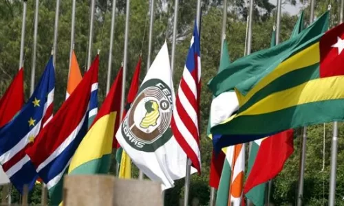 Non au diktat de l’Union africaine et de la CEDEAO !: La déstabilisation du Mali vouée à l’échec