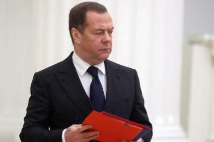 L’Ukraine pourrait disparaître après la fin de l’opération russe, selon Medvedev