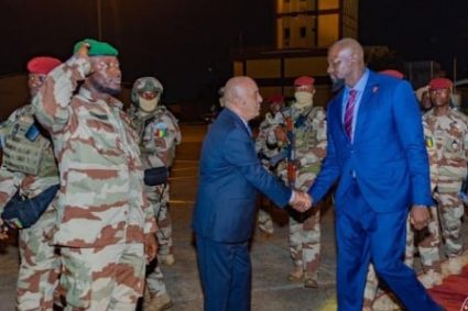 Guinée : l’étonnant accueil réservé à Doumbouya à son retour de Turquie